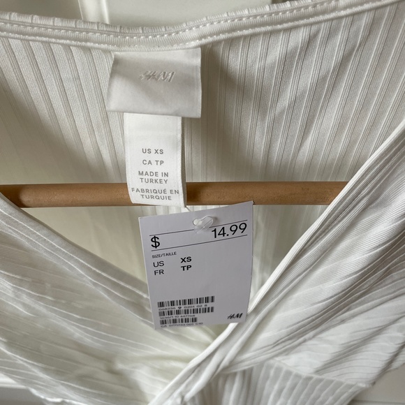 Stretchy V-neck Bodysuit - White - Picture 5 of 7